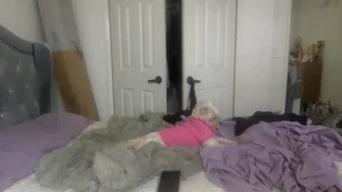 icedcoffeex online show from February 10, 2025, 9:15 pm