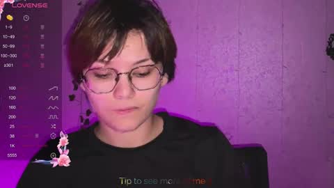 Snapshot of iceeheart chatting on April 10, 2026, 8:35 pm Ksenia online show from April 10, 2026, 8:35 pm