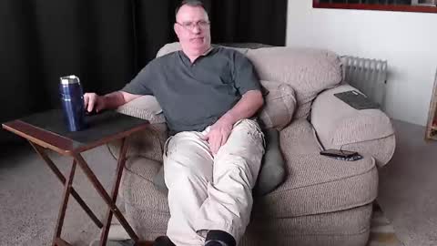 Christopher online show from February 18, 2025, 6:37 pm