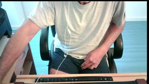 icumalot4you online show from June 11, 2026, 7:39 am
