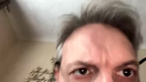 icums4u online show from December 9, 2024, 1:45 pm