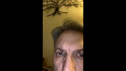 icums4u online show from December 16, 2024, 4:27 pm