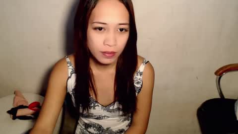 Snapshot of icy_heartxoxox chatting on August 8, 2026, 12:18 pm Heart online show from August 8, 2026, 12:18 pm