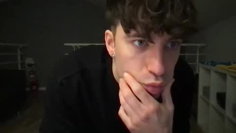 icyninesix online show from January 7, 2025, 5:53 pm