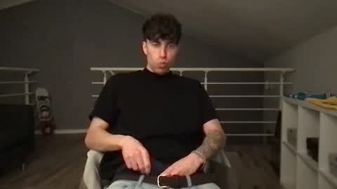 icyninesix online show from January 8, 2025, 3:08 am