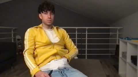 icyninesix online show from February 5, 2025, 12:10 am