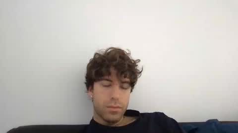 icyninesix online show from December 1, 2025, 9:31 pm