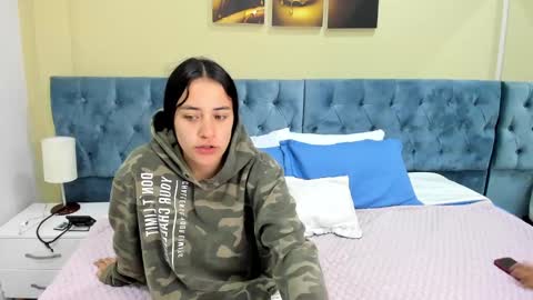 Icy online show from February 17, 2025, 11:23 am