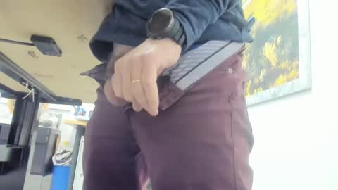 Snapshot of idfunguy2023 chatting on December 10, 2024, 12:28 am idfunguy2023 online show from December 10, 2024, 12:28 am