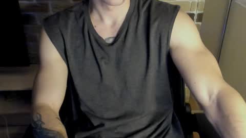 yo online show from November 14, 2025, 7:45 pm