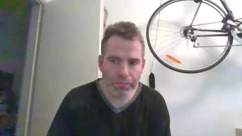 idontknowwhy1 online show from January 28, 2025, 7:11 am