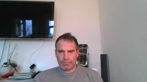 idontknowwhy1 online show from December 3, 2025, 8:34 am