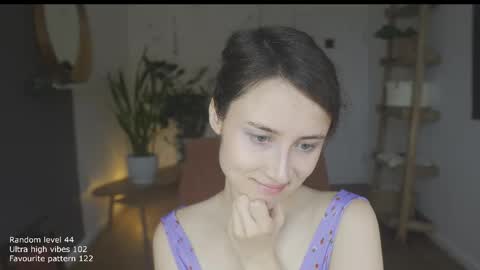 Belle online show from October 24, 2025, 11:28 am