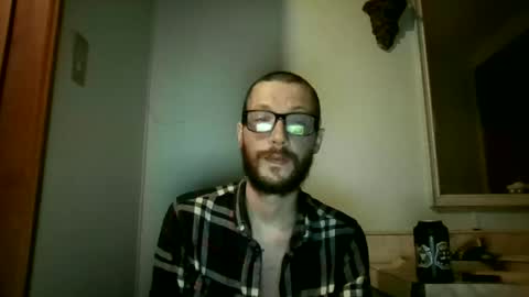Snapshot of iggy617 chatting on June 18, 2026, 2:23 am iggy617 online show from June 18, 2026, 2:23 am