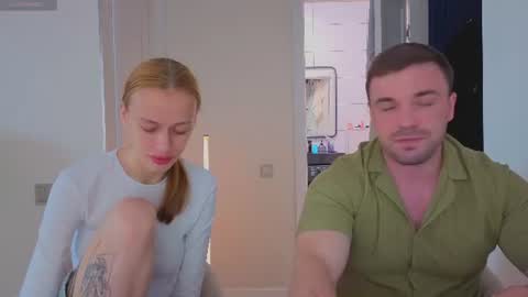 Snapshot of ihavepaws33 chatting on July 7, 2026, 9:13 am Julia and Mira online show from July 7, 2026, 9:13 am