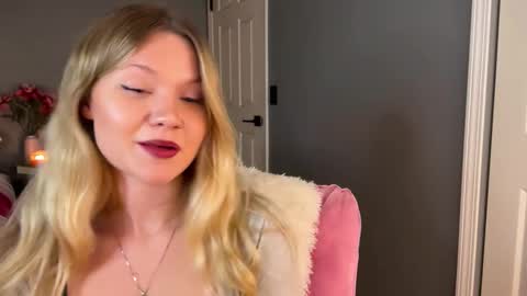 cassie online show from February 25, 2026, 9:13 pm