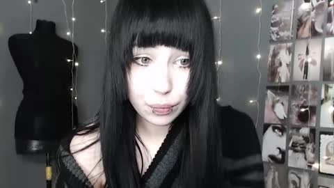 Snapshot of iiiiiiis chatting on April 29, 2026, 8:26 pm iiiiiiis online show from April 29, 2026, 8:26 pm