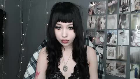 Snapshot of iiiiiiis chatting on May 21, 2026, 1:40 pm iiiiiiis online show from May 21, 2026, 1:40 pm