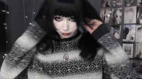 Snapshot of iiiiiiis chatting on May 30, 2026, 9:45 pm iiiiiiis online show from May 30, 2026, 9:45 pm
