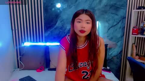 iisalombardi online show from September 28, 2025, 6:57 pm