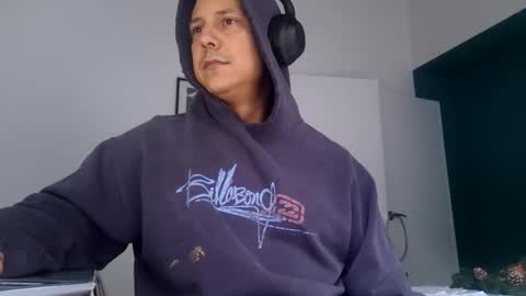 ijustjerk online show from October 3, 2025, 11:18 am