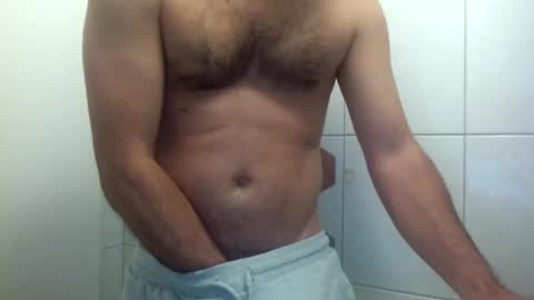 ilcaponero online show from April 28, 2026, 9:42 pm