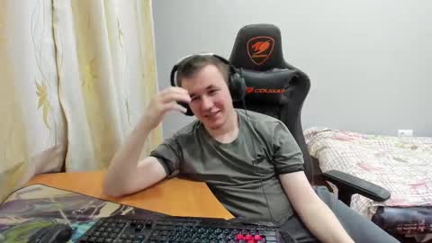 iliaskris online show from November 12, 2025, 10:30 pm