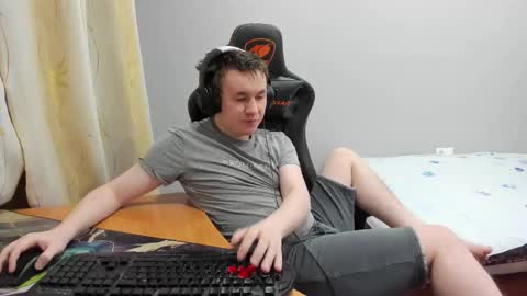 iliaskris online show from January 9, 2026, 12:30 pm