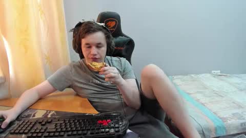 iliaskris online show from March 2, 2026, 10:33 am