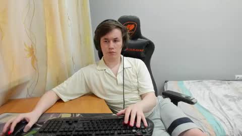 iliaskris online show from April 18, 2026, 3:16 pm