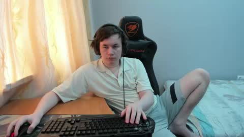 iliaskris online show from April 19, 2026, 5:40 am