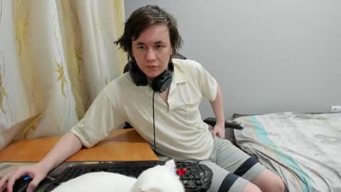 iliaskris online show from April 20, 2026, 6:20 pm