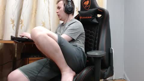 lord online show from October 30, 2025, 1:01 pm