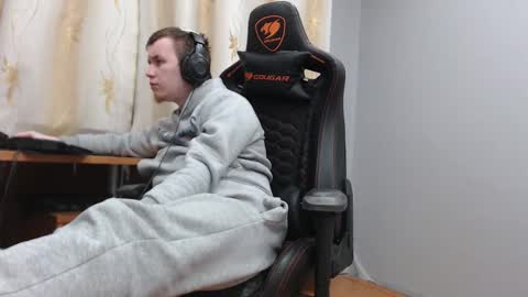 lord online show from November 30, 2025, 2:10 pm