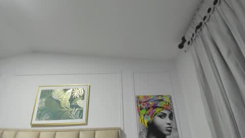 ILY   online show from December 31, 2024, 5:44 am