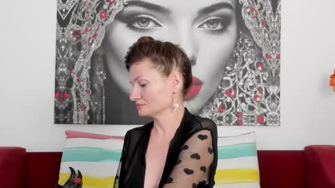 Ingrid or more easier...Miss  GoDDess Mistress online show from November 4, 2025, 11:31 am