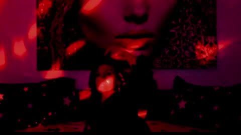 Snapshot of illegalbeauty87 chatting on May 21, 2026, 11:45 pm Ingrid or more easier...Miss GoDDess Mistress online show from May 21, 2026, 11:45 pm