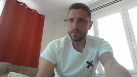 illela1387 online show from April 15, 2026, 11:39 am