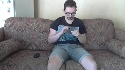 Snapshot of ilovecuteguy79 chatting on April 22, 2026, 6:27 am ilovecuteguy79 online show from April 22, 2026, 6:27 am