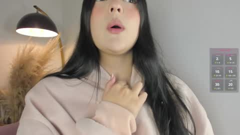 Aleja  online show from April 20, 2026, 5:10 am