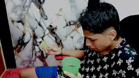 im_david01 online show from February 5, 2026, 1:27 pm