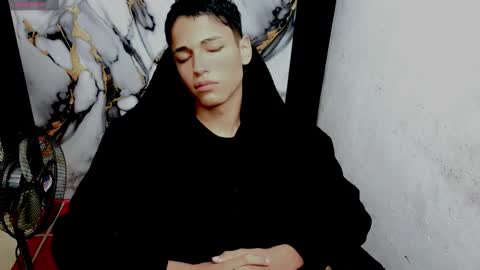 im_david01 online show from February 17, 2026, 12:34 pm