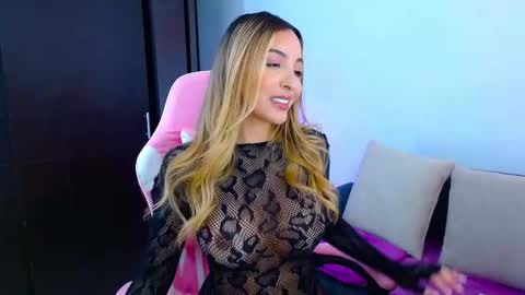 Snapshot of im_grecia chatting on February 9, 2026, 7:40 pm Grecia online show from February 9, 2026, 7:40 pm