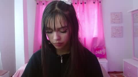 Julieta online show from May 2, 2026, 7:52 pm
