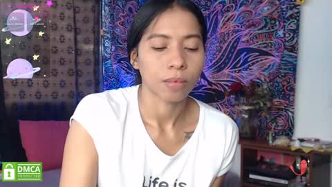 Cutie pie online show from March 6, 2025, 2:40 pm