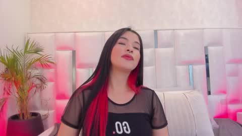 Nika online show from November 17, 2025, 12:33 pm