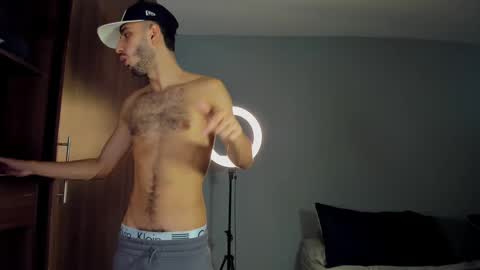 Paul online show from September 24, 2025, 9:51 pm