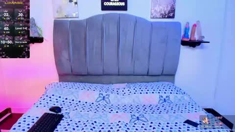 Snapshot of im_riley_ chatting on May 12, 2026, 7:11 pm im_riley_ online show from May 12, 2026, 7:11 pm