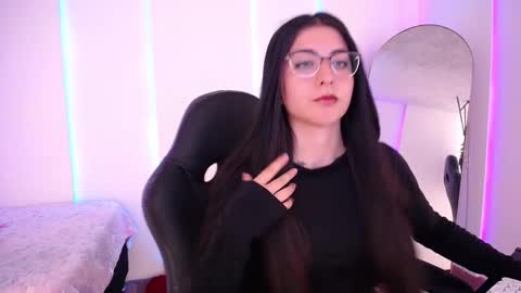 Jade Rosse online show from March 4, 2026, 6:58 pm