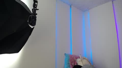 Jade Rosse online show from March 12, 2026, 6:58 pm